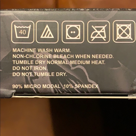 Ed Hardy modal v-neck tees 3pack NWT - Picture 7 of 7